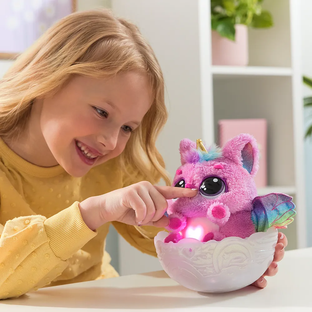 Hatchimals Alive | Mystery Hatch Pufficorn | slide 2