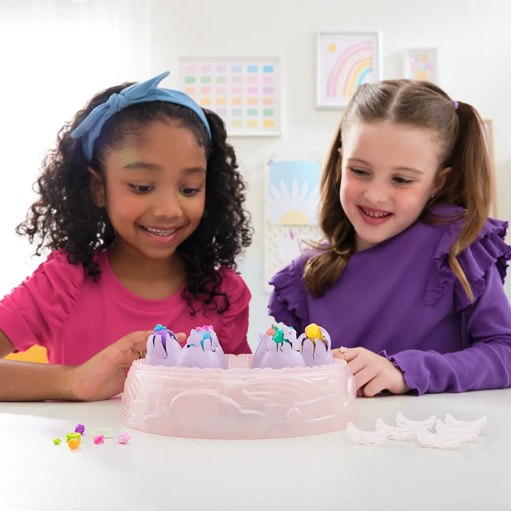 Hatchimals Alive | Rainbow Hatchery  | slide 2