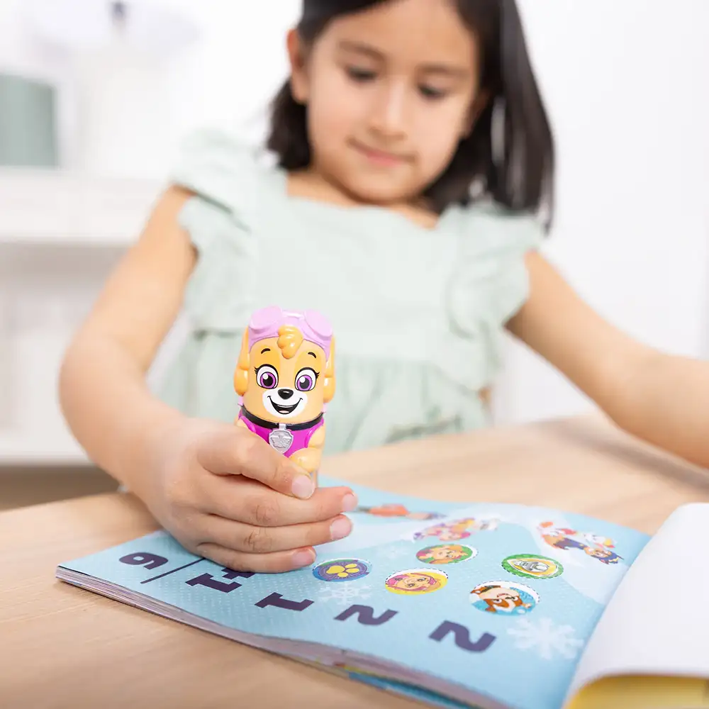 Melissa & Doug | Sticker Wow Paw Patrol Skye | slide 7