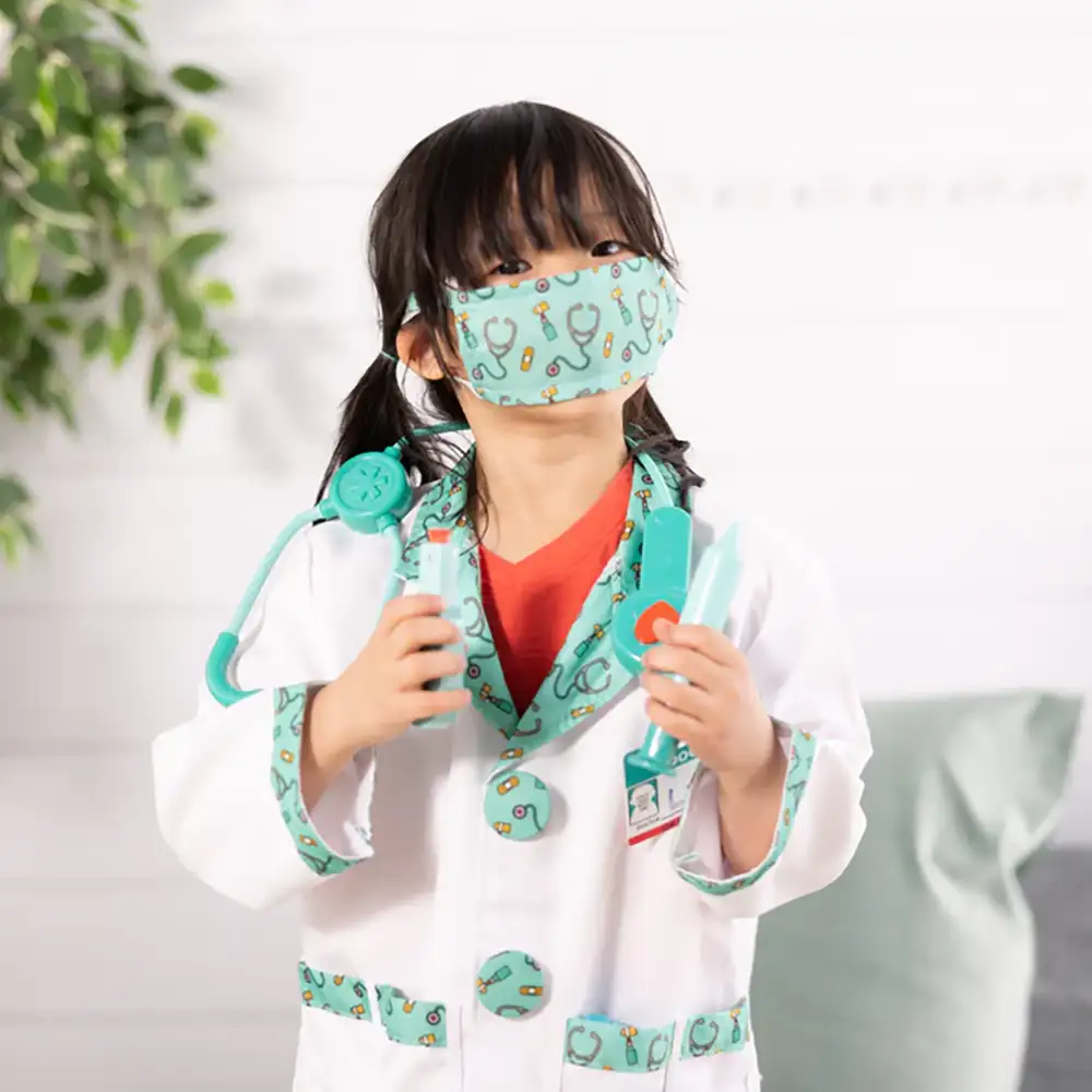 Melissa & Doug | Disfraz de Doctor | slide 2