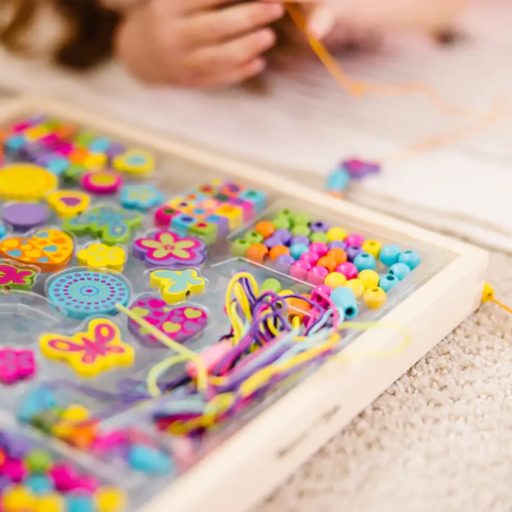 Melissa & Doug | Playset Bead Bouquet | slide 3