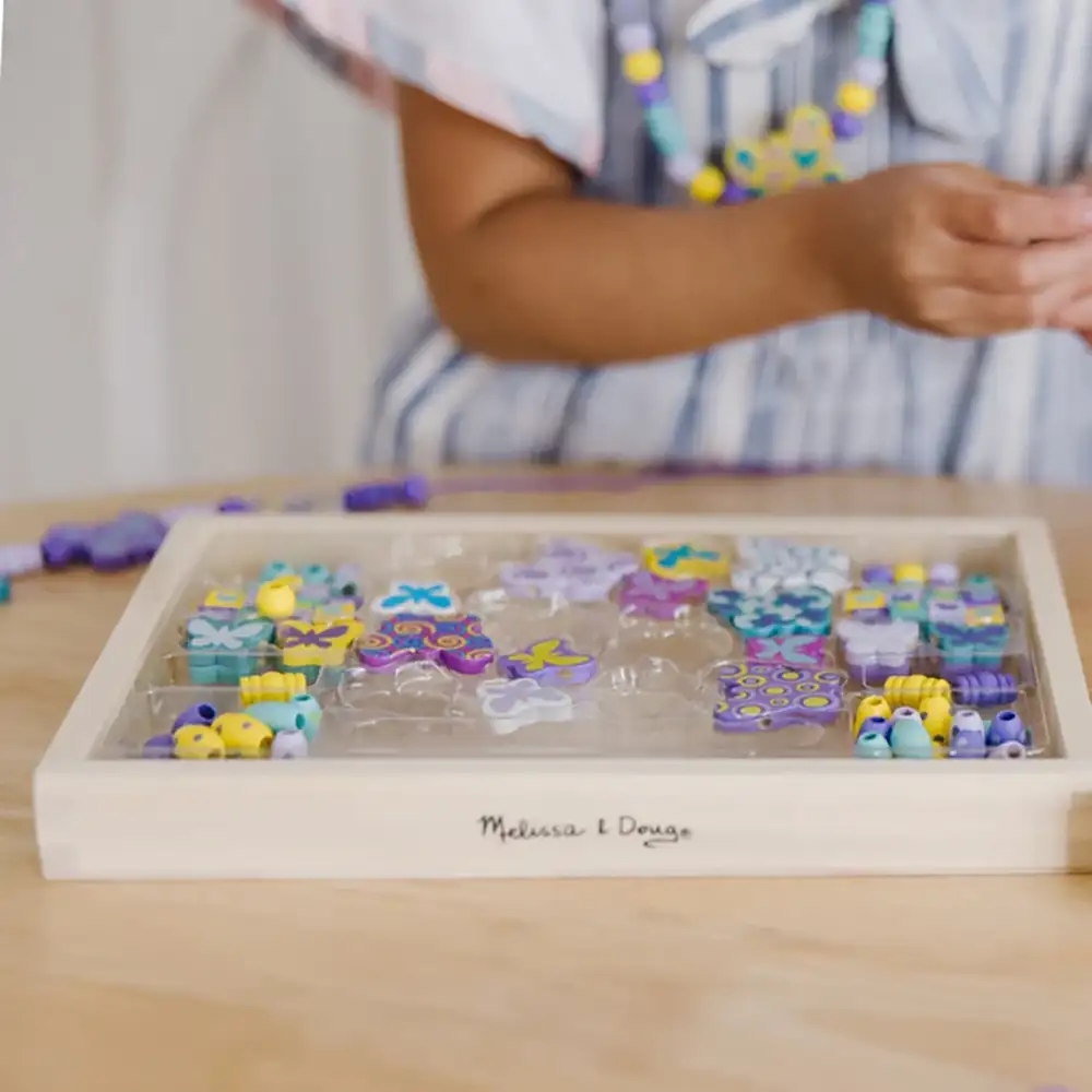 Melissa & Doug | Playset Butterfly Beads | slide 3