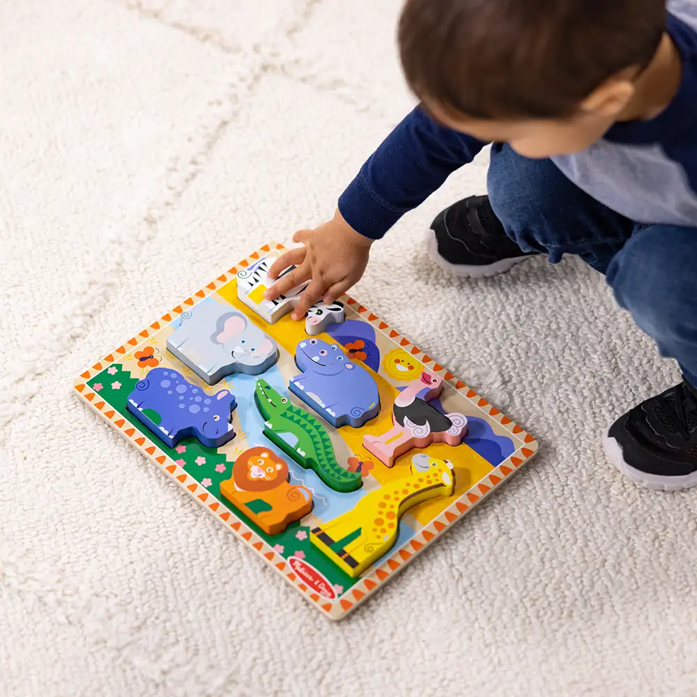 Melissa & Doug | Rompecabezas de madera Chunky | slide 2