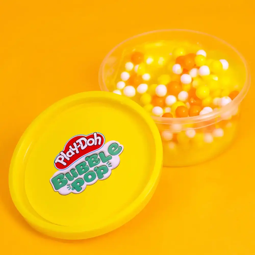 Play-Doh | Bubble Super Stretch Banana Bonanza Slime | slide 3