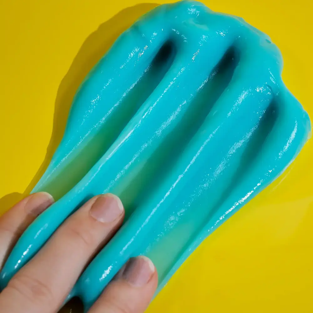 Play-Doh | Super Stretch Variety Slime  | slide 4