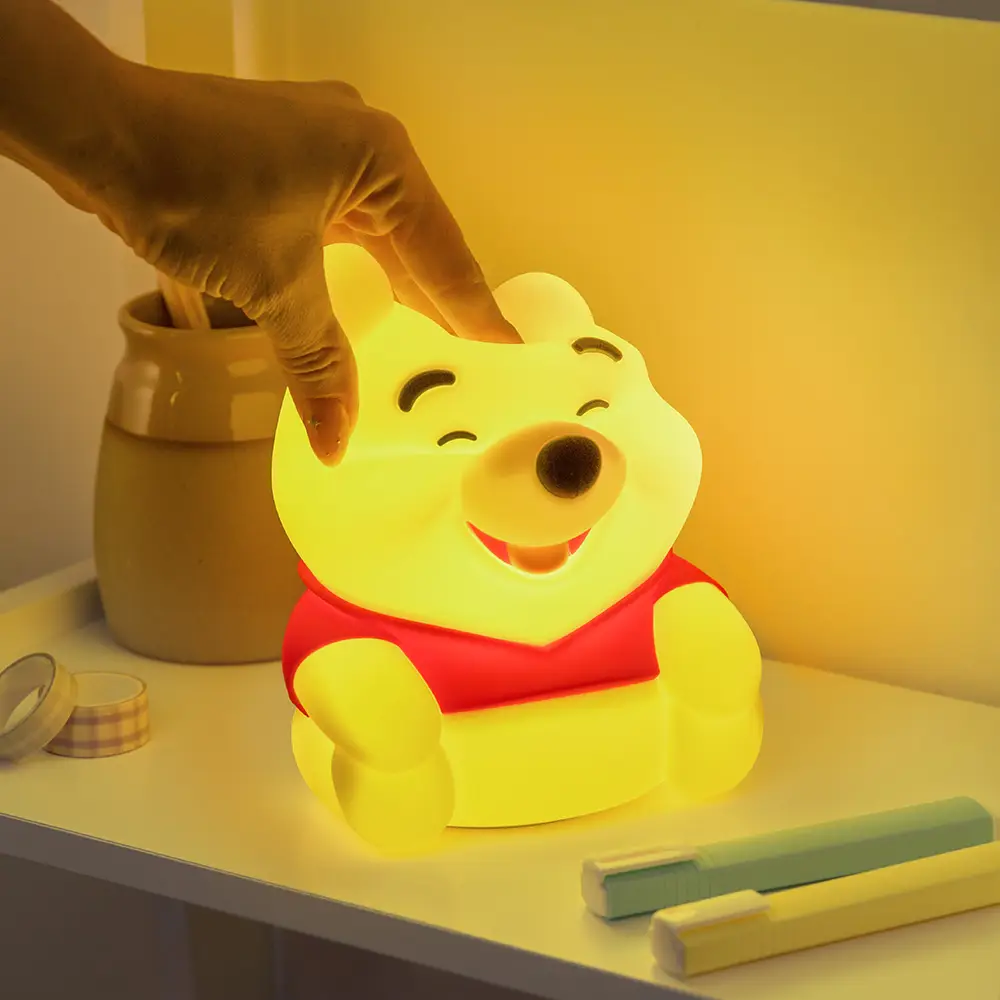 Paladone | Disney Winnie the Pooh Lámpara Recargable | slide 3